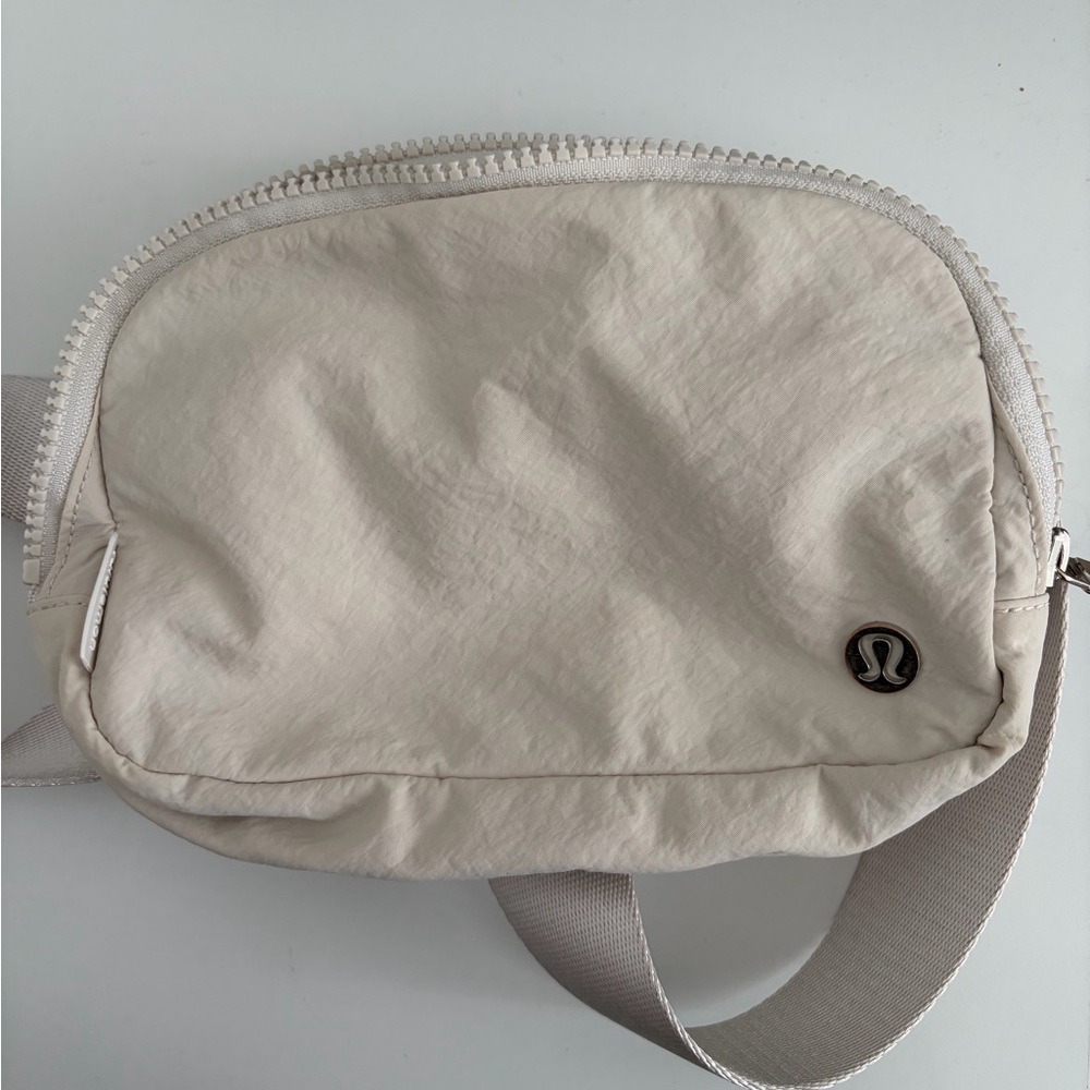 lululemon Beige Belt Bag